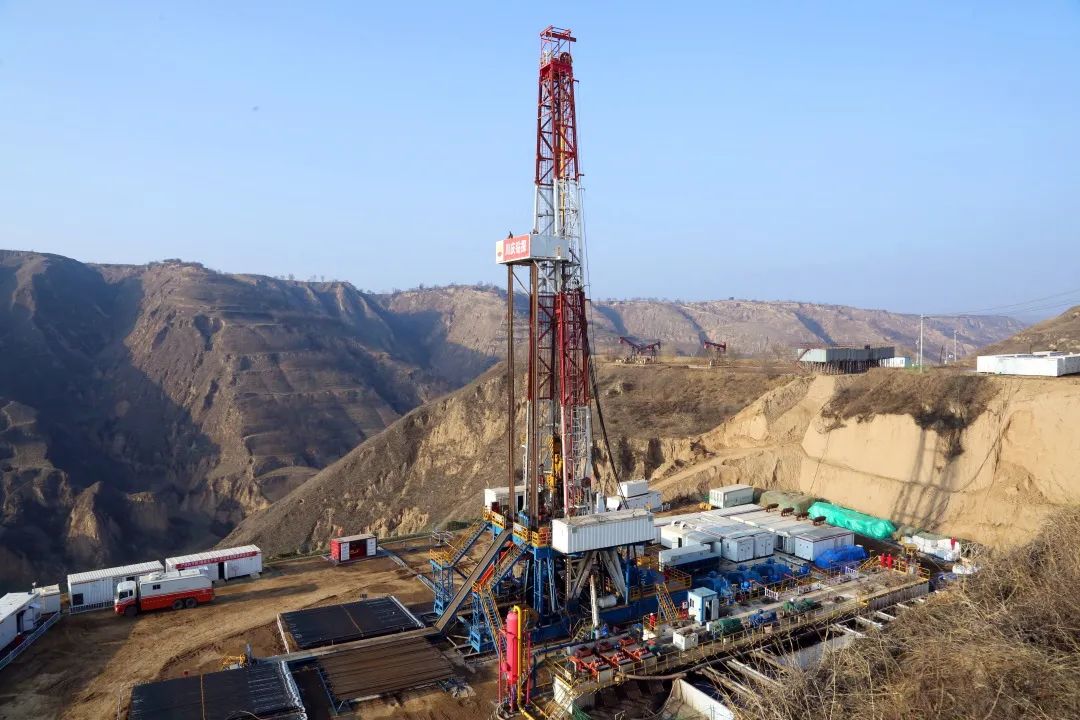 提前3天突破千万吨！国内最大油气田生产纪录再刷新